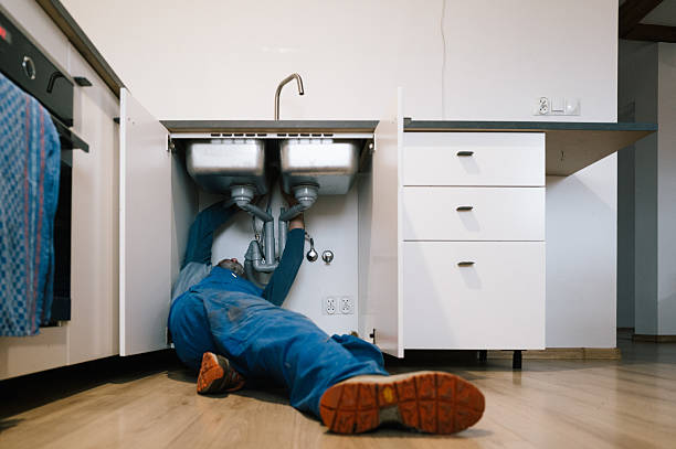 Professional Drain Cleaning technician working in Feura Bush, NY